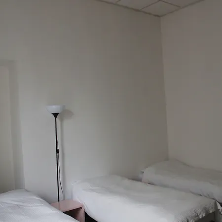 게스트하우스 1 Bed In Basic 6 Bed Female 나폴리